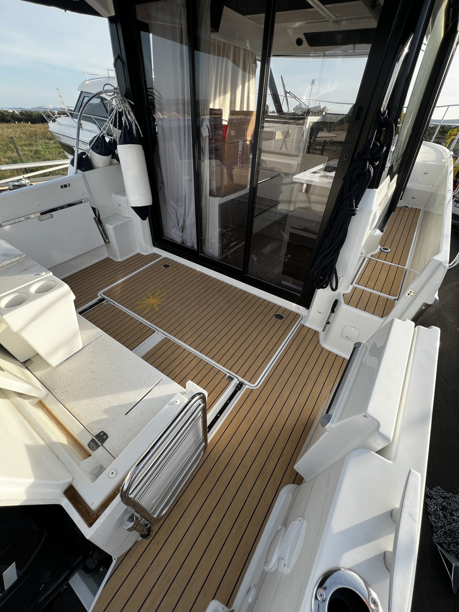 merry fisher kokpit tikovna